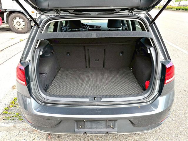 VOLKSWAGEN福斯 GOLF  第3張相片