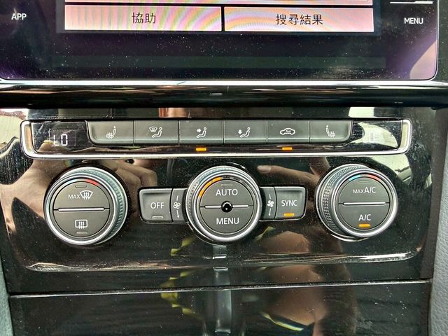 VOLKSWAGEN福斯 GOLF  第13張相片