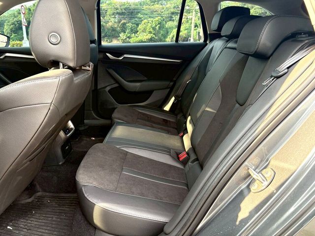 SKODA司科達 OCTAVIA COMBI  第4張相片