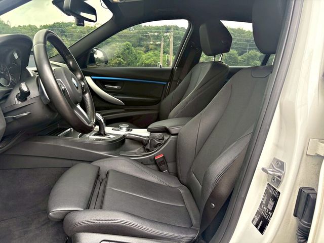 BMW寶馬 320I M SPORT  第9張相片