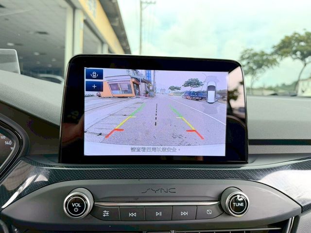FORD福特 FOCUS  第14張相片