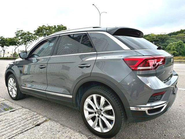 VOLKSWAGEN福斯 T-ROC  第2張相片