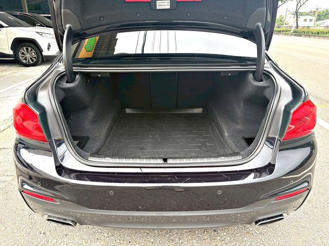 BMW寶馬 530I  第3張相片