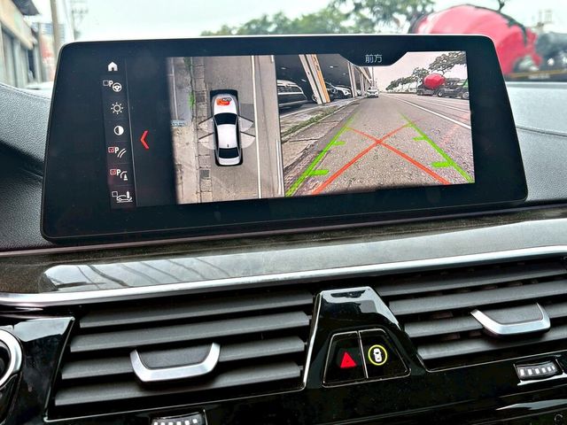BMW寶馬 530I  第12張相片
