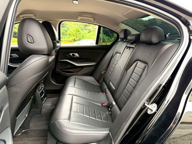 BMW寶馬 318I LUXURY  第8張相片