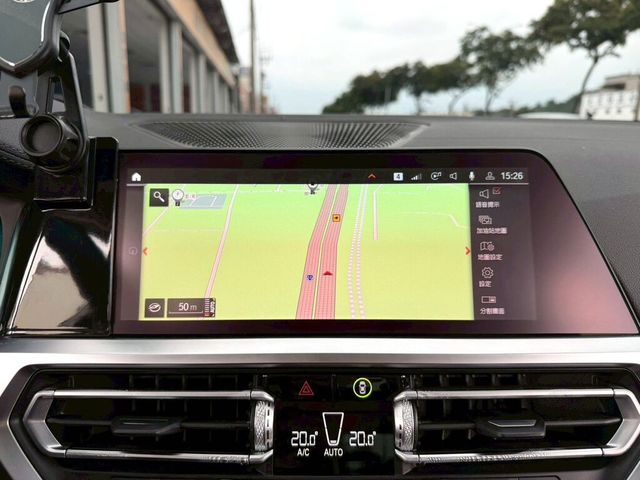 BMW寶馬 318I LUXURY  第14張相片