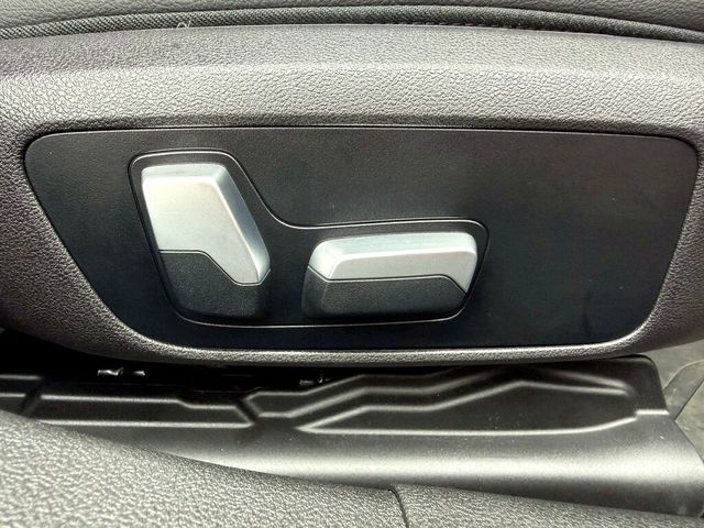 BMW寶馬 318I LUXURY  第17張相片