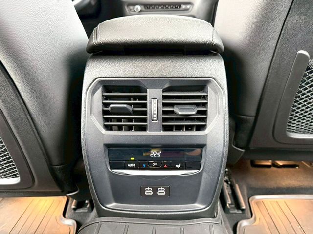 BMW寶馬 318I LUXURY  第19張相片