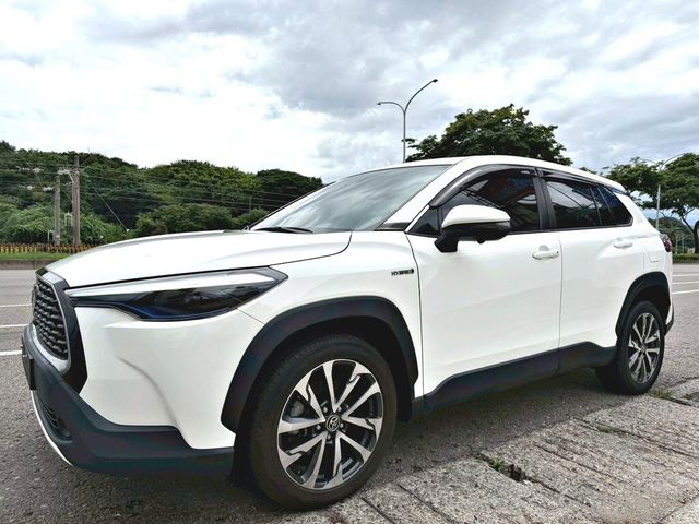 TOYOTA豐田 COROLLA CROSS HYBRID  第1張相片