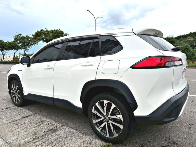 TOYOTA豐田 COROLLA CROSS HYBRID  第2張相片