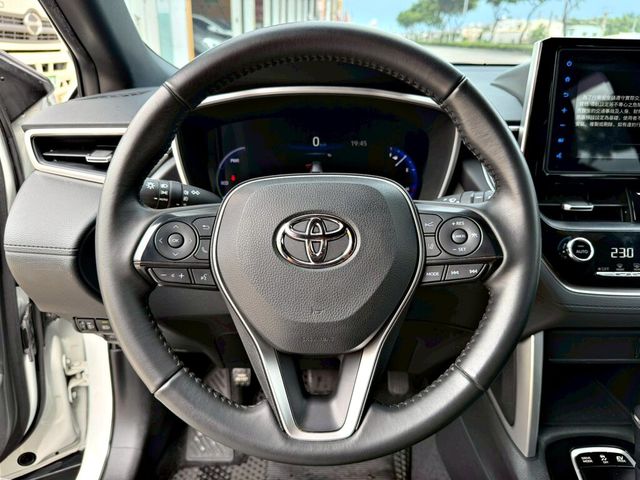 TOYOTA豐田 COROLLA CROSS HYBRID  第4張相片