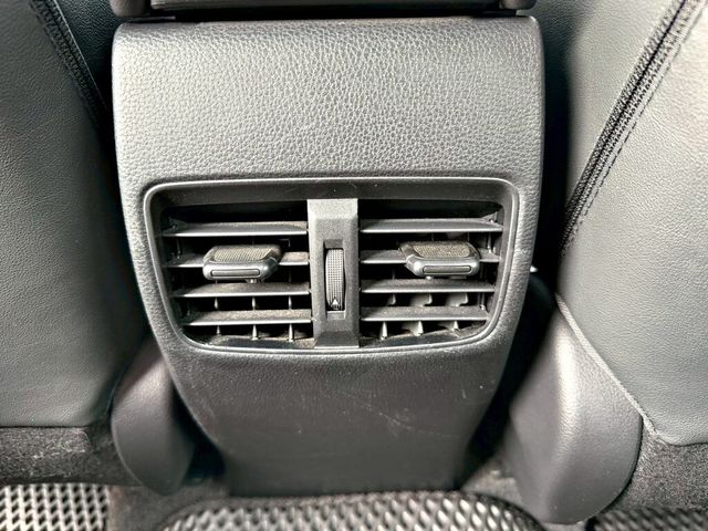 TOYOTA豐田 COROLLA CROSS HYBRID  第19張相片