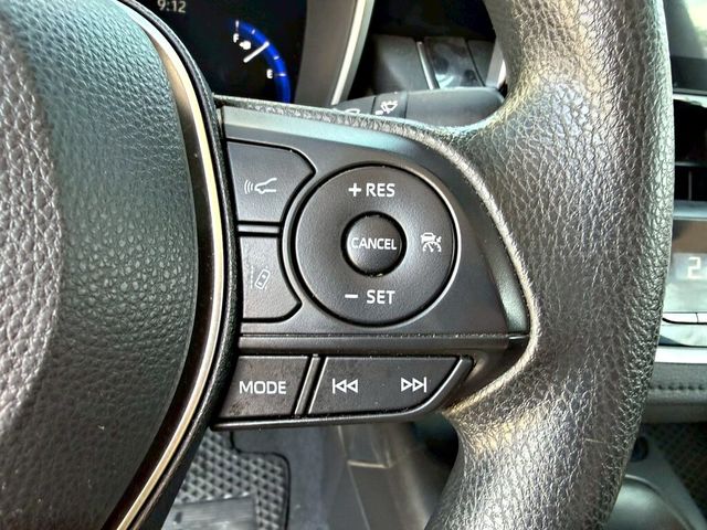 TOYOTA豐田 COROLLA ALTIS HYBRID  第6張相片