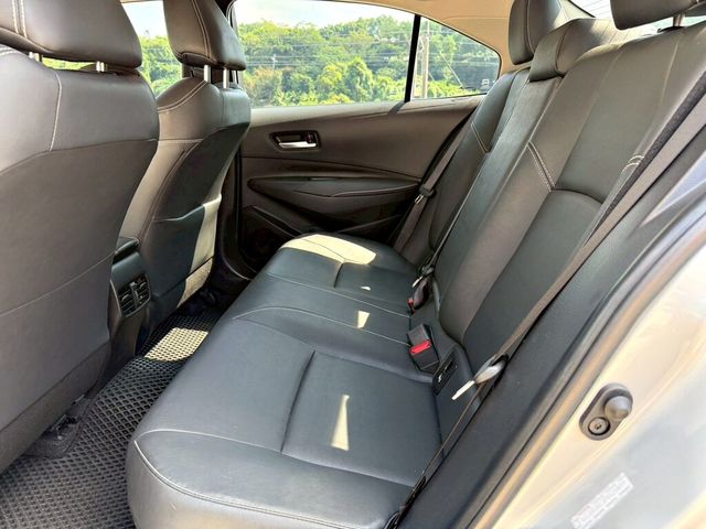 TOYOTA豐田 COROLLA ALTIS HYBRID  第8張相片
