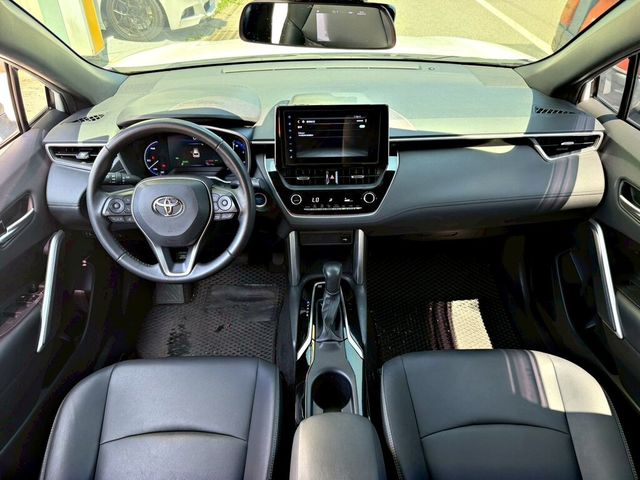 TOYOTA豐田 COROLLA CROSS HYBRID  第9張相片