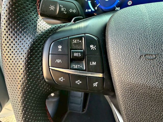 FORD福特 KUGA  第5張相片