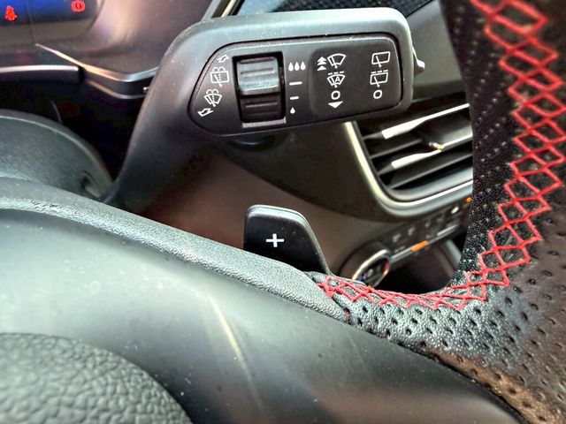FORD福特 KUGA  第8張相片