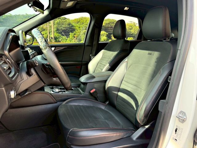FORD福特 KUGA  第9張相片