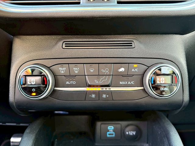 FORD福特 KUGA  第15張相片