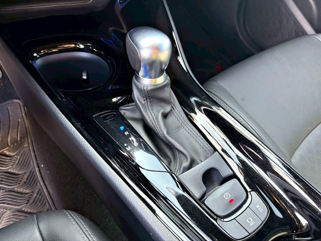 TOYOTA豐田 C-HR  第15張相片