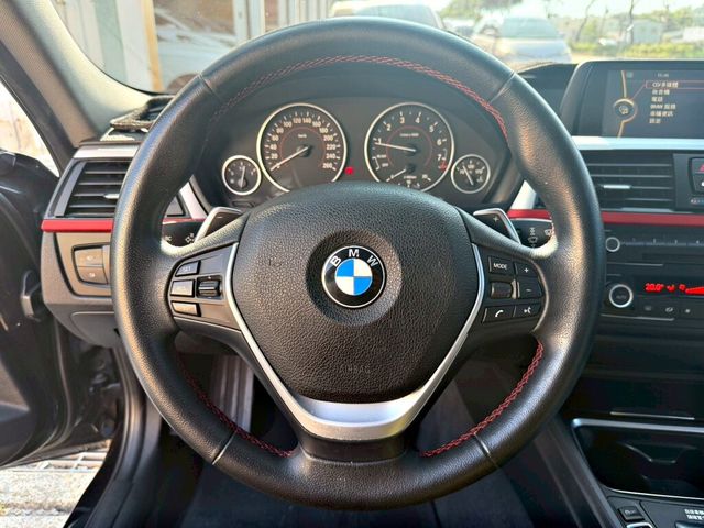 BMW寶馬 320I  第4張相片