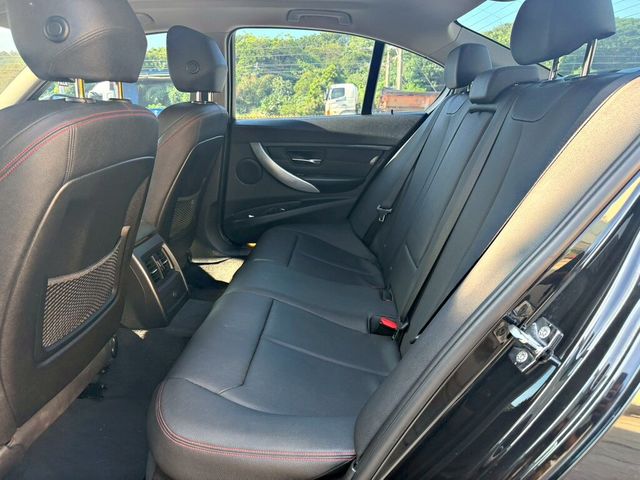 BMW寶馬 320I  第10張相片