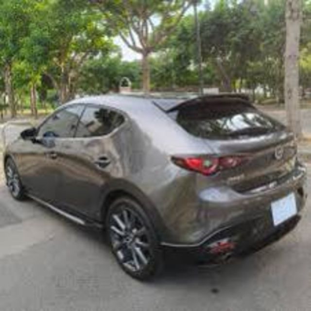 MAZDA馬自達 MAZDA 3  第2張相片