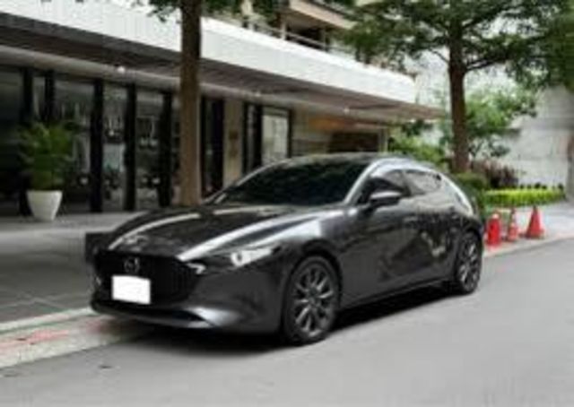 MAZDA馬自達 MAZDA 3  第6張相片