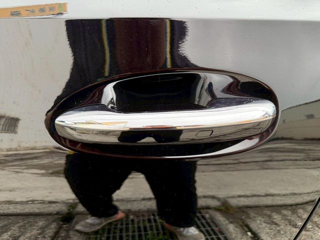 M-BENZ賓士 C200  第8張相片