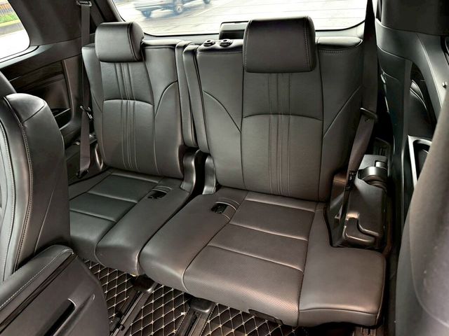 LEXUS凌志 LM300H  第9張相片