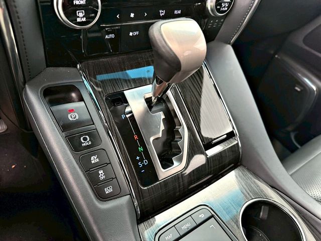 LEXUS凌志 LM300H  第11張相片