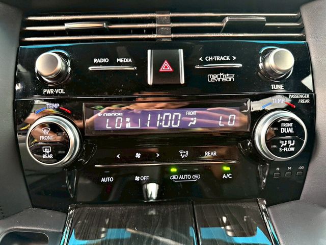LEXUS凌志 LM300H  第12張相片