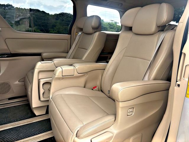 TOYOTA豐田 ALPHARD  第8張相片