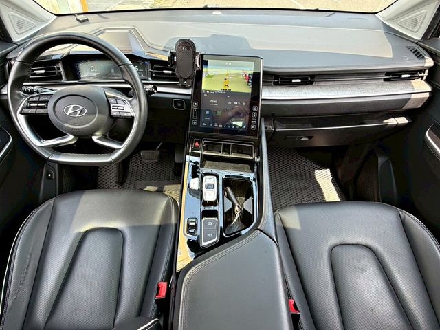 HYUNDAI現代 CUSTIN  第10張相片