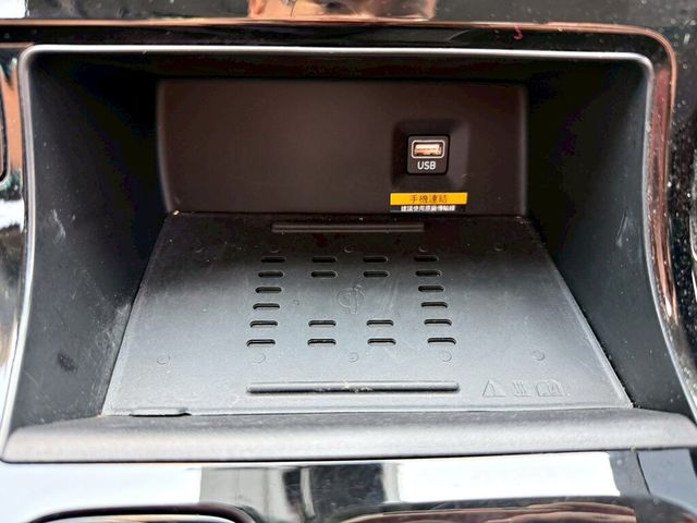 HYUNDAI現代 CUSTIN  第17張相片