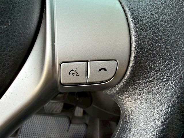 NISSAN日產 TIIDA  第6張相片