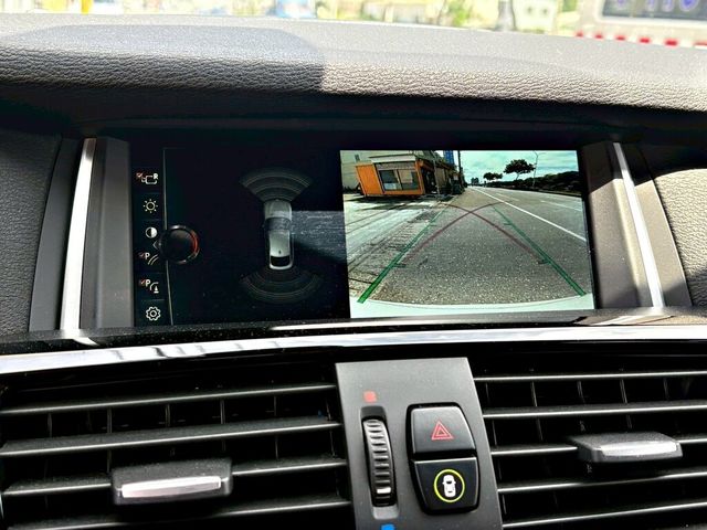 BMW寶馬 X4 XDRIVE28I  第16張相片