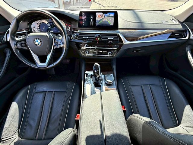 BMW寶馬 520I  第9張相片