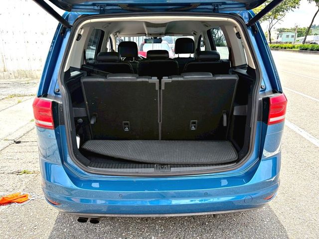 VOLKSWAGEN福斯 TOURAN  第3張相片