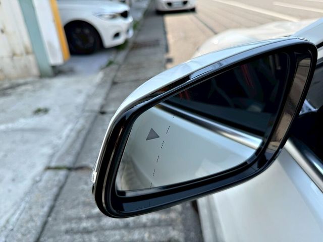 BMW寶馬 118I  第16張相片