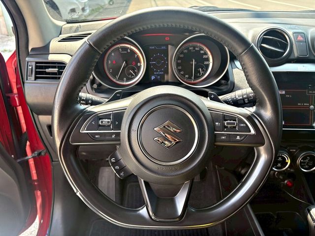 SUZUKI鈴木 SWIFT  第4張相片
