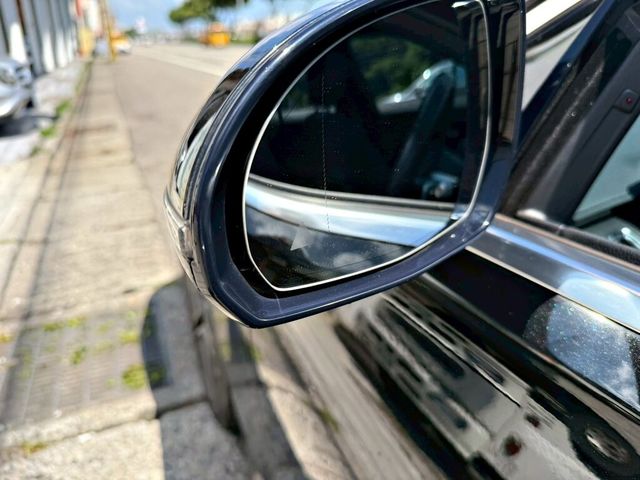M-BENZ賓士 S350D  第17張相片
