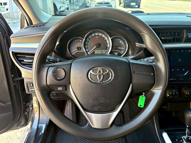 TOYOTA豐田 ALTIS  第4張相片