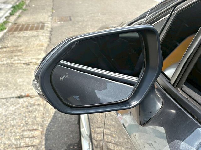 TOYOTA豐田 COROLLA ALTIS HYBRID  第17張相片
