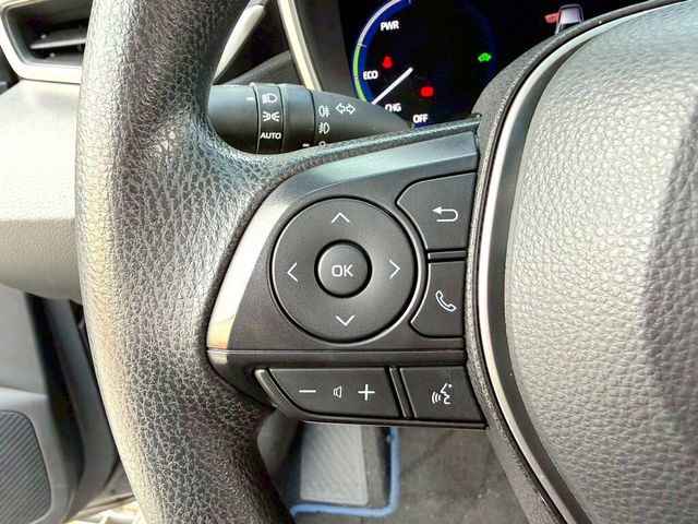 TOYOTA豐田 COROLLA ALTIS HYBRID  第8張相片
