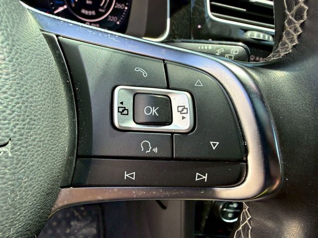 VOLKSWAGEN福斯 GOLF  第6張相片