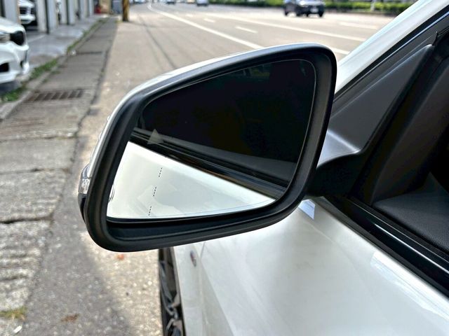 BMW寶馬 118  第15張相片