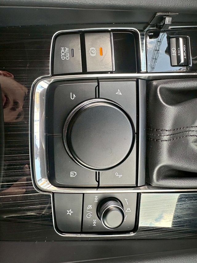 MAZDA馬自達 MAZDA 3  第15張相片