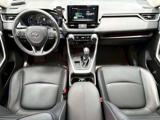 TOYOTA豐田 RAV4  第9張相片