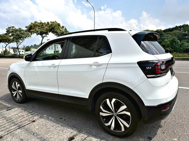 VOLKSWAGEN福斯 T-CROSS  第2張相片